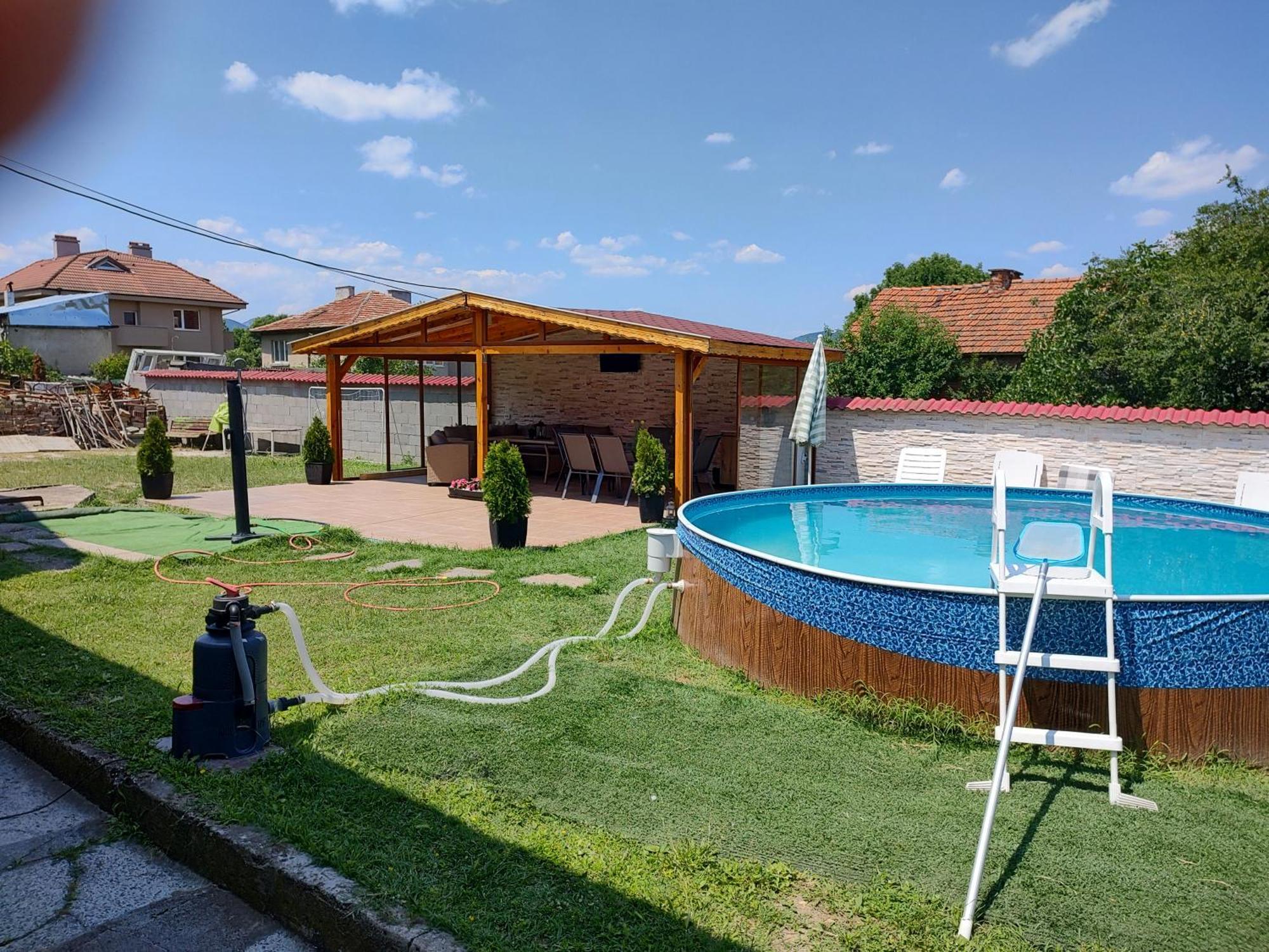 Къща Карби Kurdzhali Luaran gambar